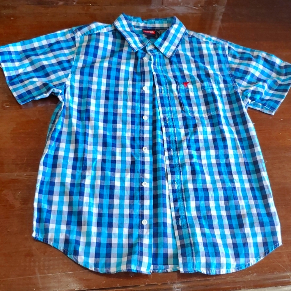 Dress shirt, boys XL (14-16), Never worn. A4.